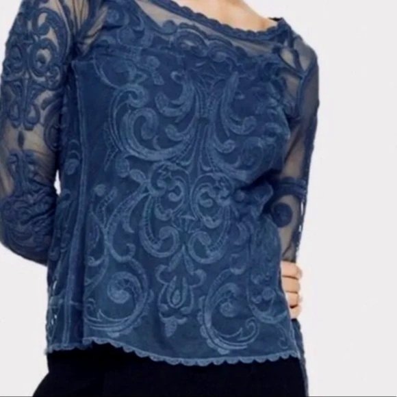 EXPRESS | Lace Baroque Rich Blue Overlay Top | Sz S - Picture 1 of 5